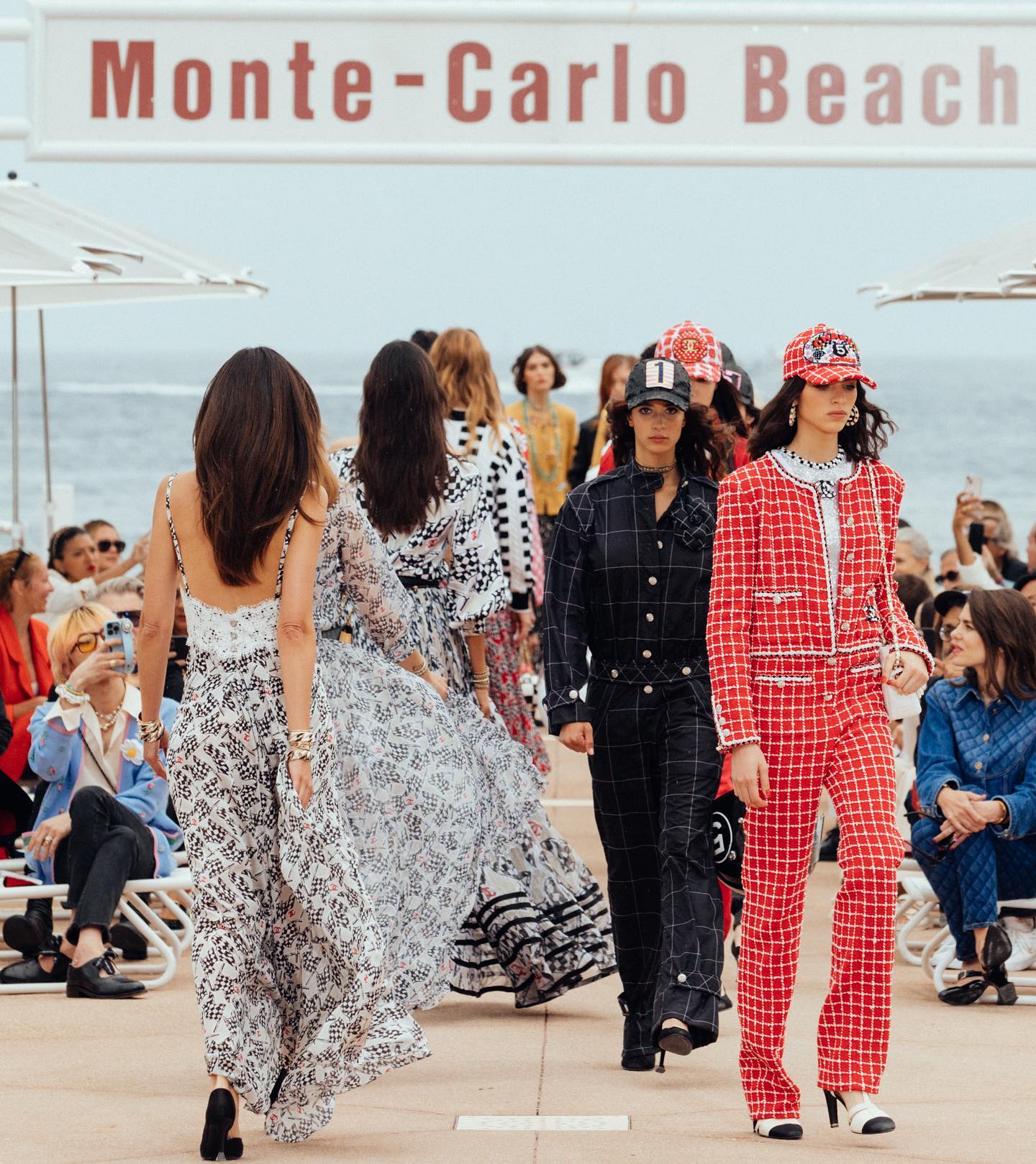 “Monaco is inherent to the history of CHANEL. We have lived many happy moments there.” Virginie Viard

#CHANELcruise 2022/23

#OfficialBespoke #Chanel #Fashion #Luxury #Monaco #cotedazur #France