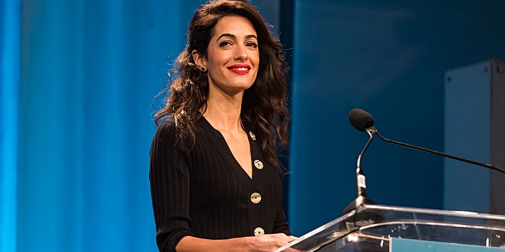 Bric's Milano - We love Amal Clooney. And Amal Clooney