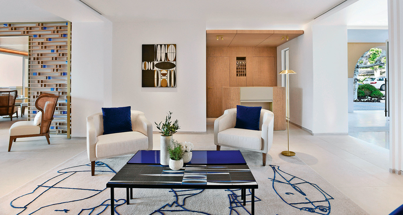 LVMH Opens Hotel in Saint-Tropez