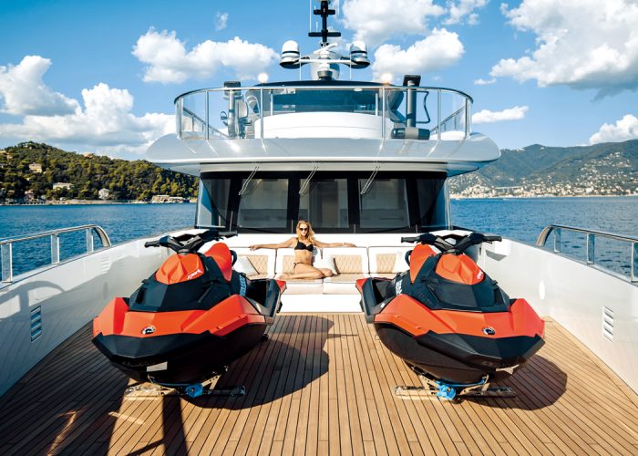 Dynamiq is a New Brand of Italian-Built Yachts that Can Actually be Configured and Ordered Online