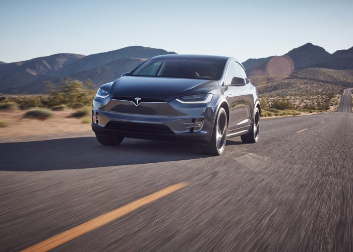 Tesla’s New Model X Offers the Best of All Worlds Without Any Compromises