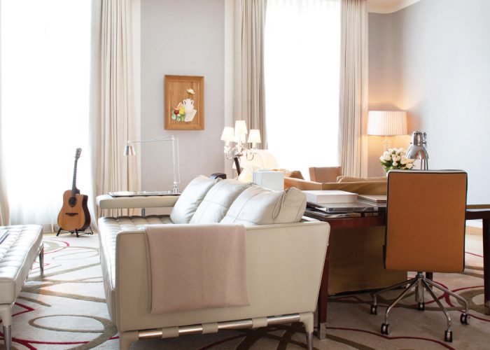 Le Royal Monceau Raffles Offers a Hip New Take on an Ultra-Luxe Parisian Hotel  